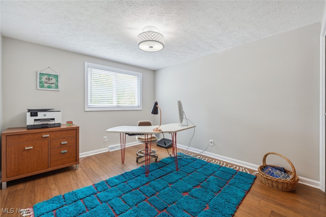 11435 Chippewa Road, Brecksville, Ohio image 23