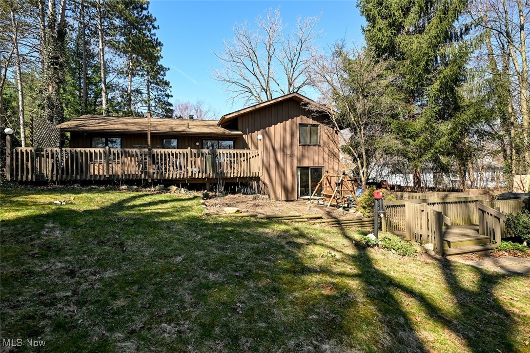 3751 Butterfield Drive, Akron, Ohio image 6