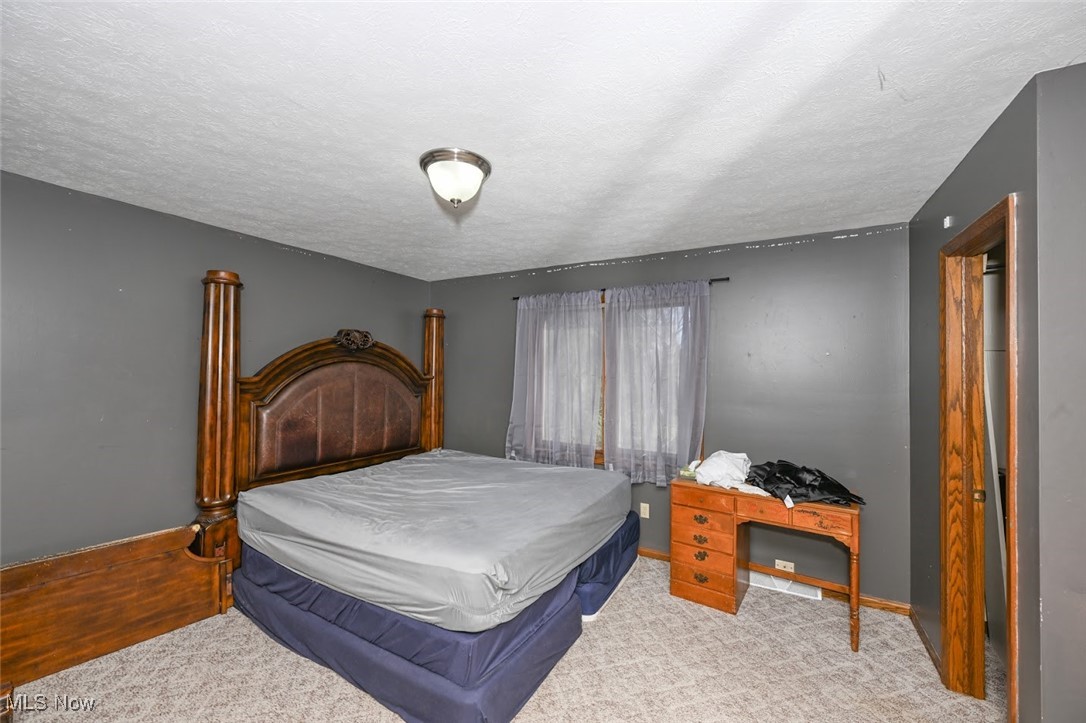 3751 Butterfield Drive, Akron, Ohio image 21