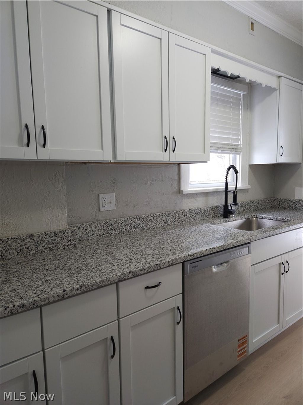 Photo of 80 E Ido Avenue, Akron, OH 44301 (MLS # 5189214)