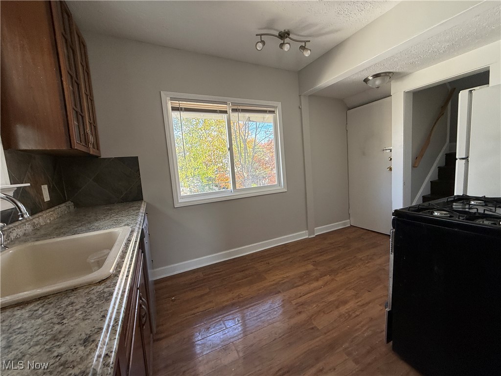 Ideal - Residential Lease