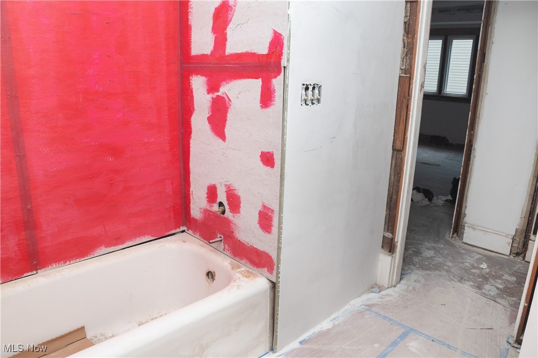 City/Youngstown - Residential Income