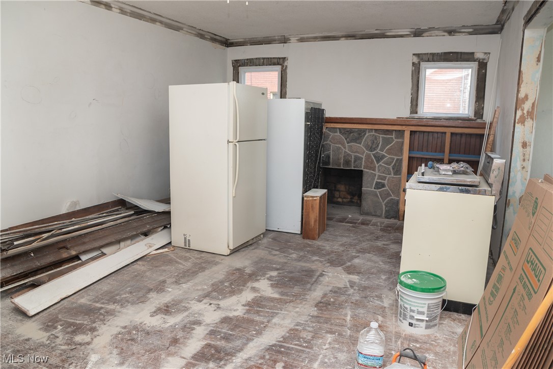 City/Youngstown - Residential Income