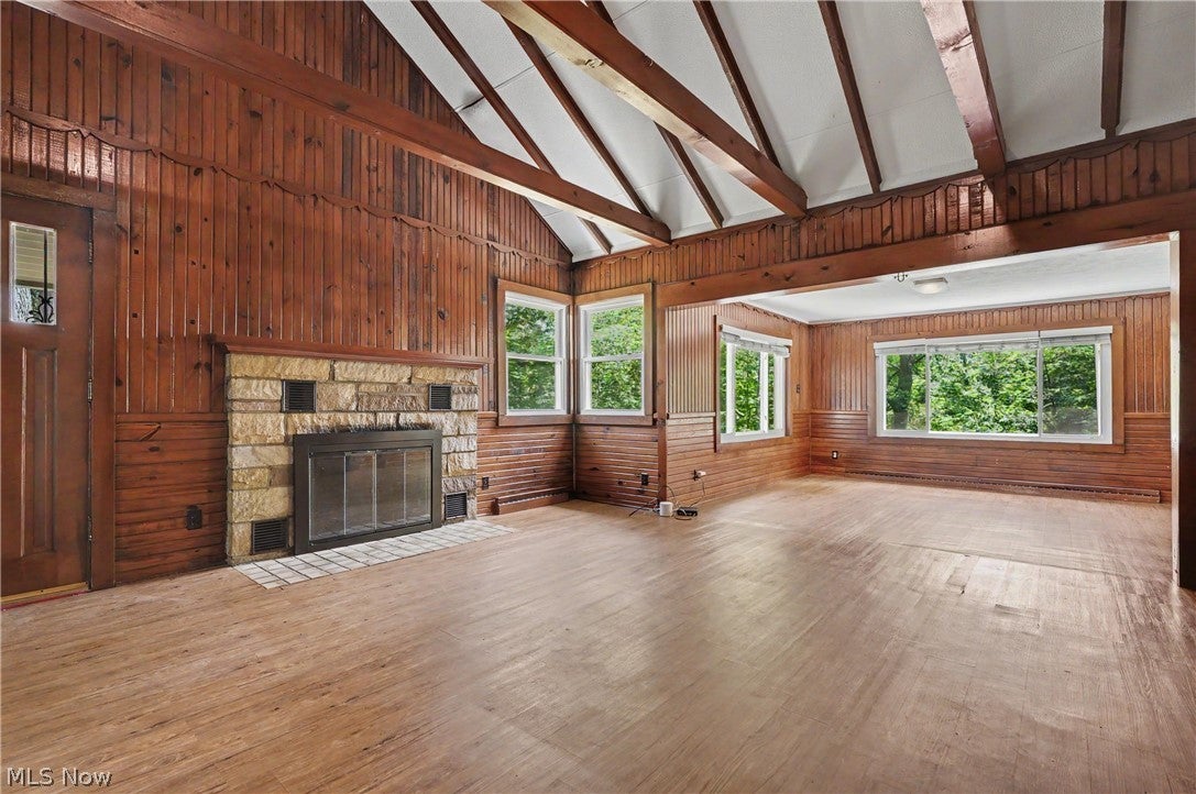 10528 Country Club Lane