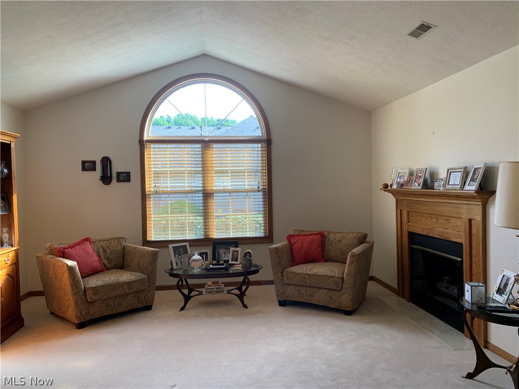 Villas At Buckingham Gate Condo - Residential