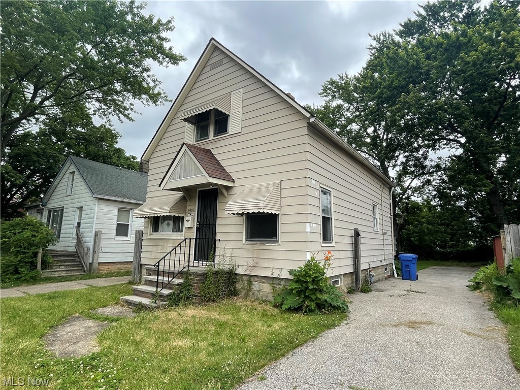 Scott-Hall-Clark Cos 02 - Residential