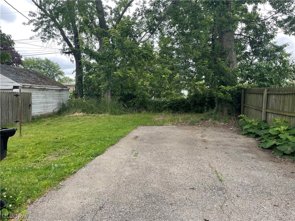 Scott-Hall-Clark Cos 02 - Residential