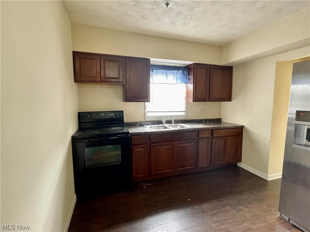 Scott-Hall-Clark Cos 02 - Residential