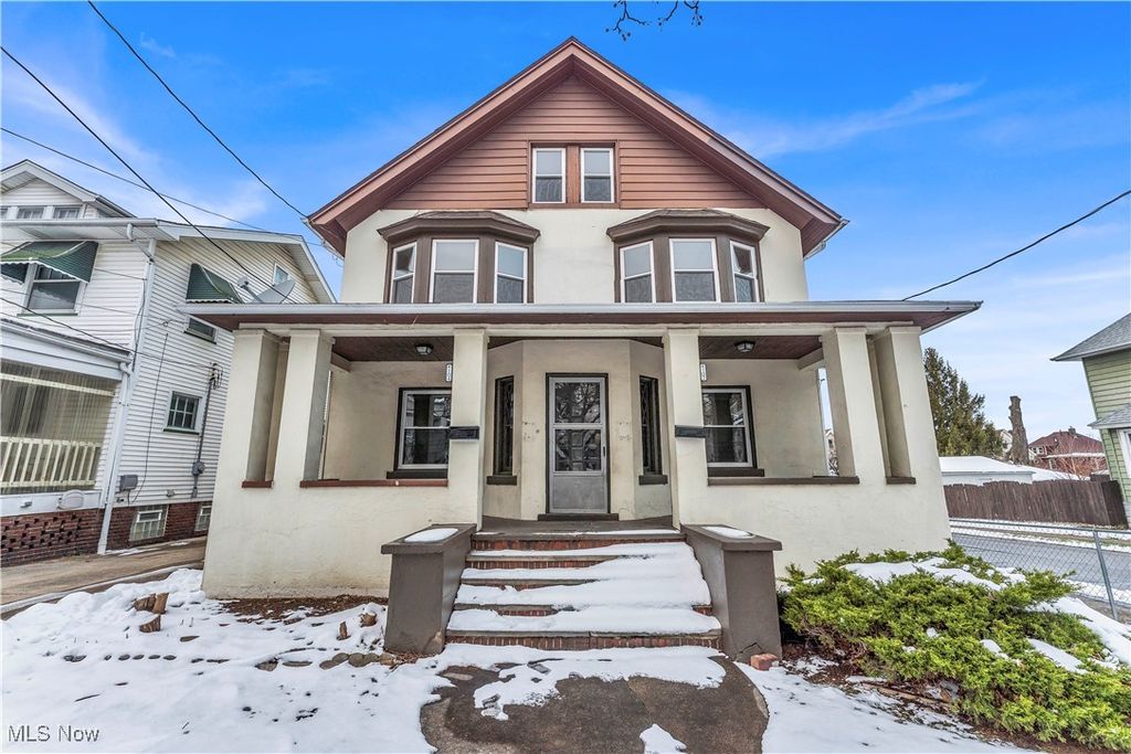 Photo of 4102 Brooklyn Avenue #4102/Right, Cleveland, OH 44109 (MLS # 5176542)