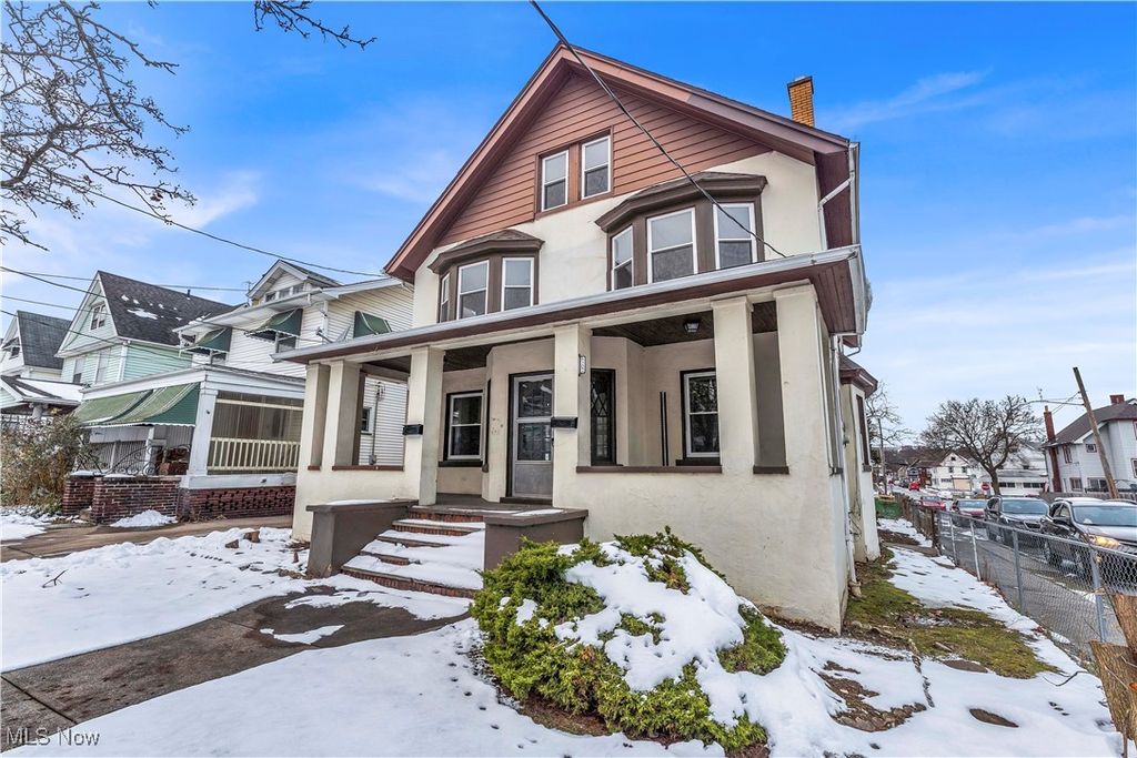 Photo of 4102 Brooklyn Avenue #4102/Right, Cleveland, OH 44109 (MLS # 5176542)