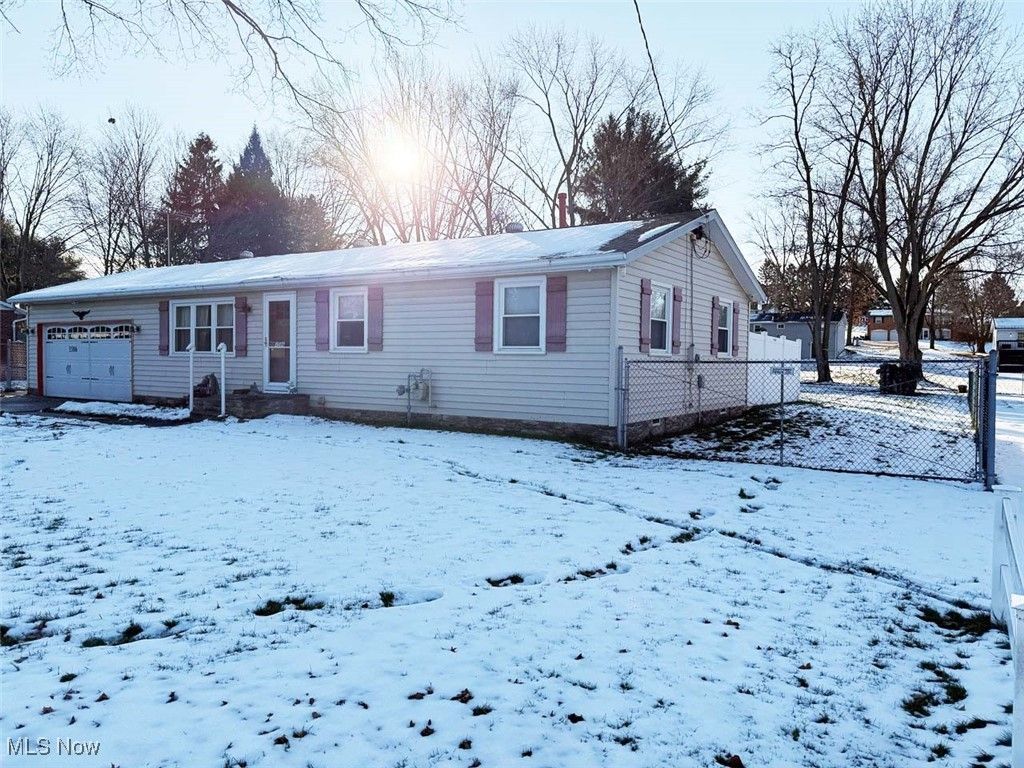Photo of 3586 Cain Street NW, North Canton, OH 44720 (MLS # 5178784)