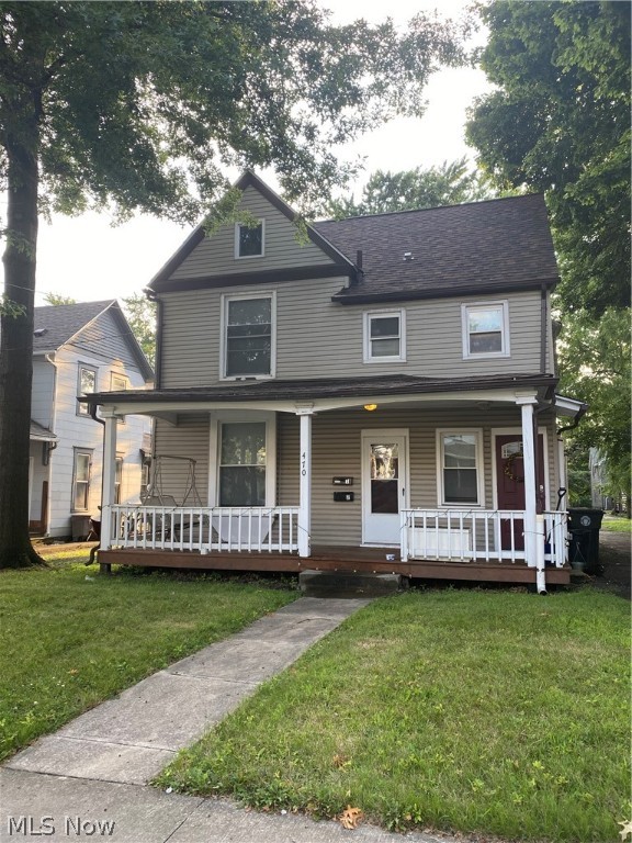 Well maintained, clean living space near the University of Akron. This property is a duplex and this is the lower unit. It has 2 bedroom, 1 full bathroom and an open floor plan from kitchen to living room. There is ample parking in the back of the house.
Tenants must meet the following criteria:
600+ credit score or co-signer (parent)
No Prior Evictions
No Violent, Hard Drug, or Sexual Criminal Convictions
Must have a job, Make 2.5 X Income to Rent ratio
