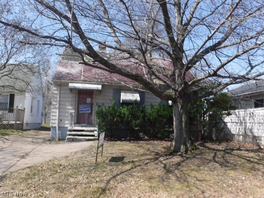 2 beds with a potential 3rd upstairs, open floorplan, tons of potential, close to everything.