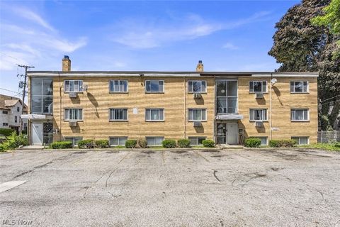 Apartment For Rent - 1415 Wyandotte Avenue #303<br/> Lakewood, OH 44107