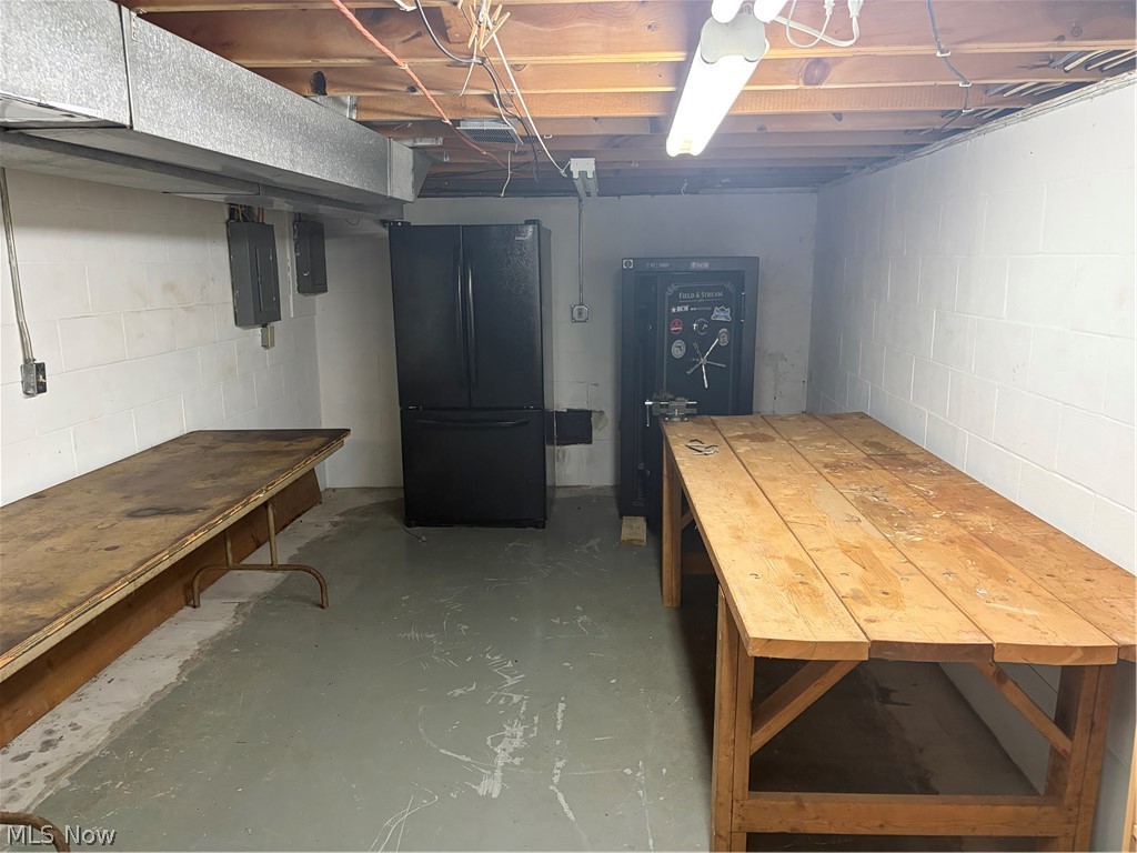 Elmknoll Heights - Residential