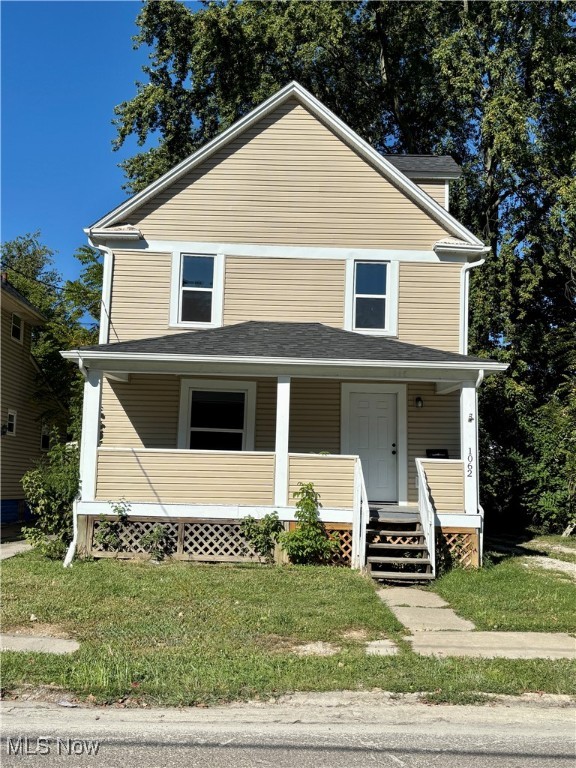 Create your own investment portfolio. This home is currently rented out
4 Spacious Bedrooms • 1.5 Baths • Close to Cuyahoga Falls Shopping • Large Private Backyard
Welcome to this inviting and well-designed 4-bedroom, 1.5-bath home—an ideal blend of comfort and convenience, perfect for families or anyone seeking a peaceful yet connected lifestyle.
Four generous bedrooms, offering ample space for family members, guests, or a home office. One full bathroom and a thoughtfully placed half-bath, enhancing daily functionality and comfort. A large private backyard, creating your own serene retreat—perfect for outdoor entertaining, gardening, or simply enjoying peaceful relaxation.
Nestled just minutes from Cuyahoga Falls, this home gives you easy access to a vibrant shopping scene. Explore downtown Cuyahoga Falls, where charming boutiques, specialty shops, artisan goods, and vintage finds line Front Street.