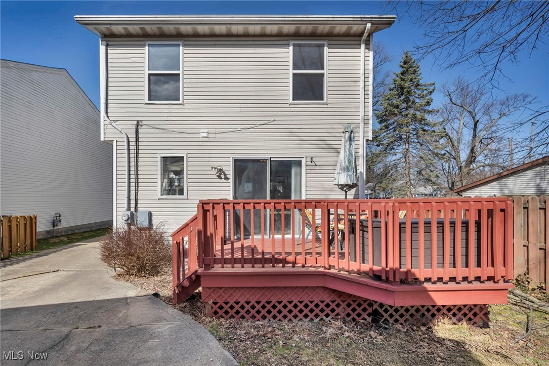 915 Cherokee Trail, Willoughby, Ohio image 25