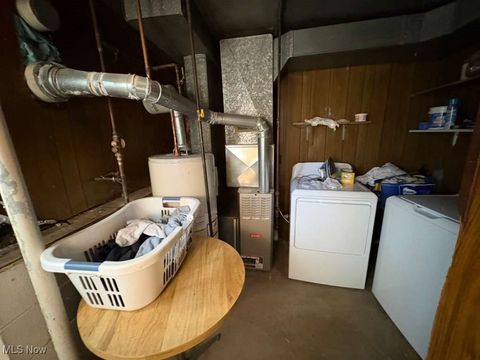 Tiny photo for 256 Monroe Drive, Northfield, OH 44067 (MLS # 5178275)