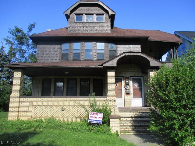 This spacious colonial duplex has so much potential once you've totally rehabbed it to your liking. Each unit has 3 bedrooms and has a fireplace in the living room. Nice size dining room with built-in cabinets. Selling "as-is", seller to make no repairs and/or warranties. Buyer to assume the POS violations. Escrow amount is approximately $67,770. NO UTILITIES WILL BE TURNED ON FOR INSPECTIONS!