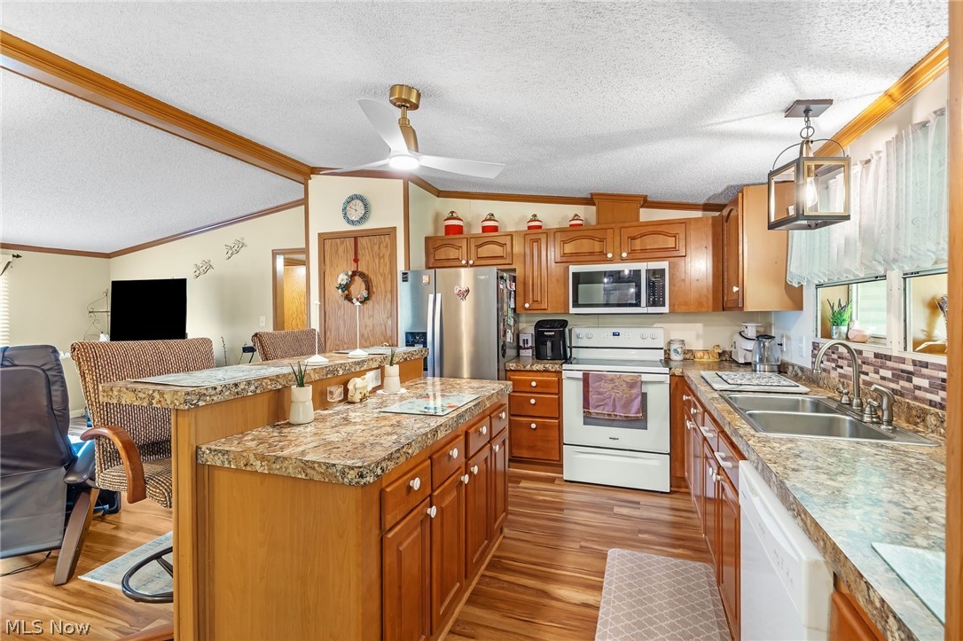 Troy Oaks - Residential