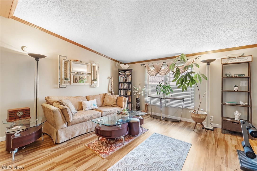 Troy Oaks - Residential