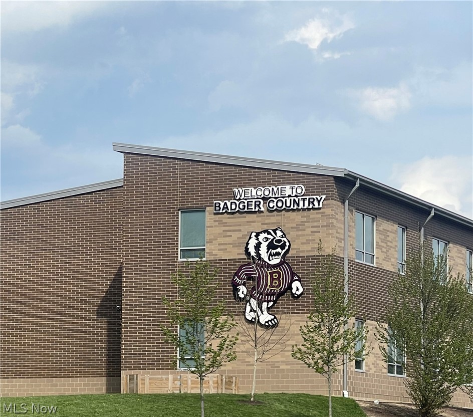 Troy Oaks - Residential