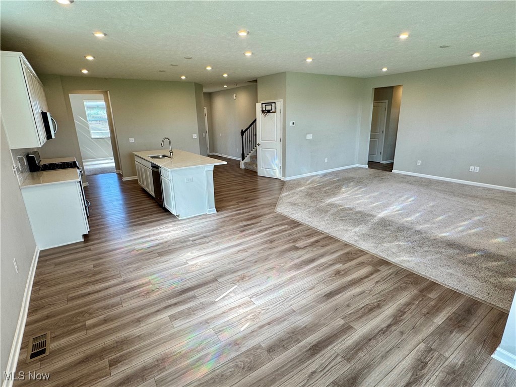 Emerald Woods Sub #2 - Residential