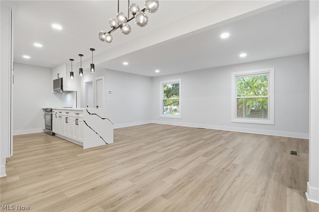 2108 Glouchester Drive