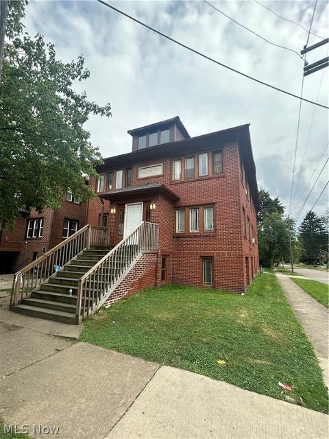 Multifamily For Sale - 228 Cole Avenue<br/> Akron, OH 44301