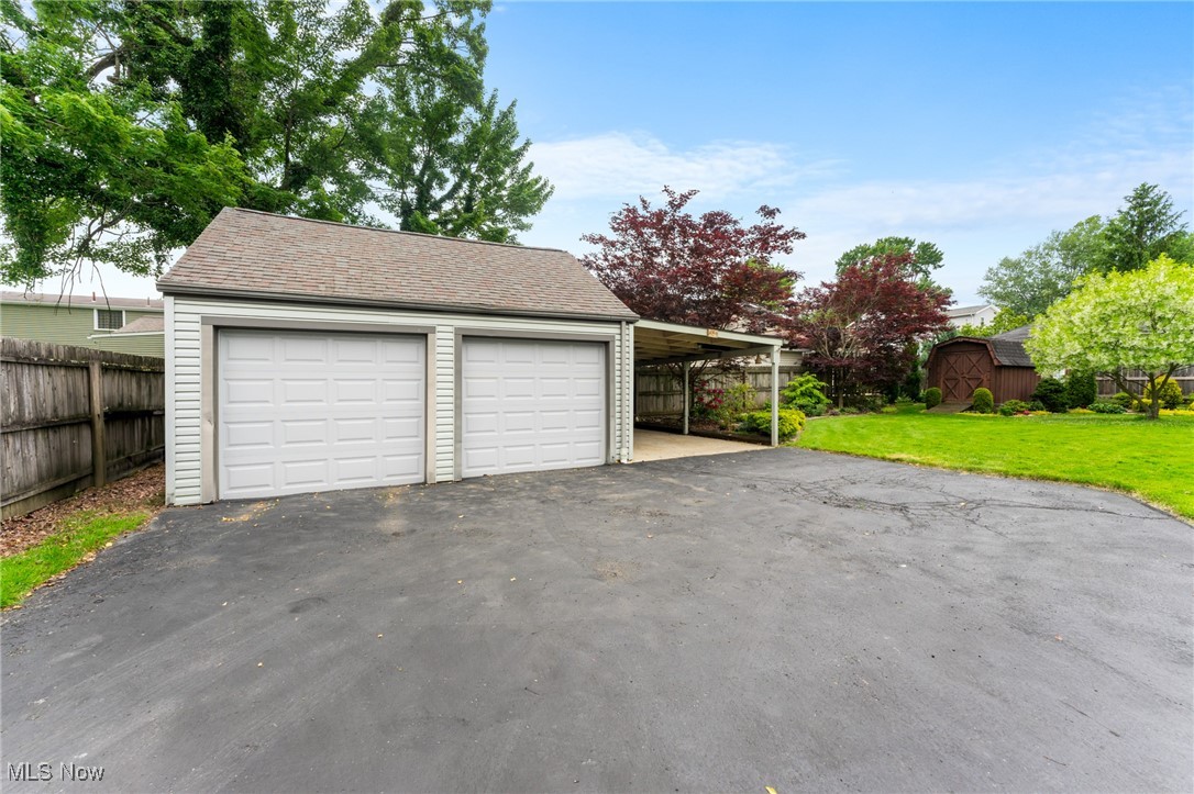 2111 Lyon Boulevard, Poland, Ohio image 3