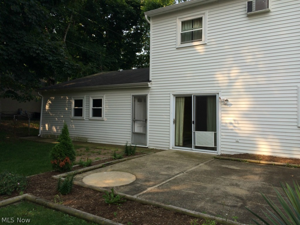 Hart Place Condos 02 - Residential