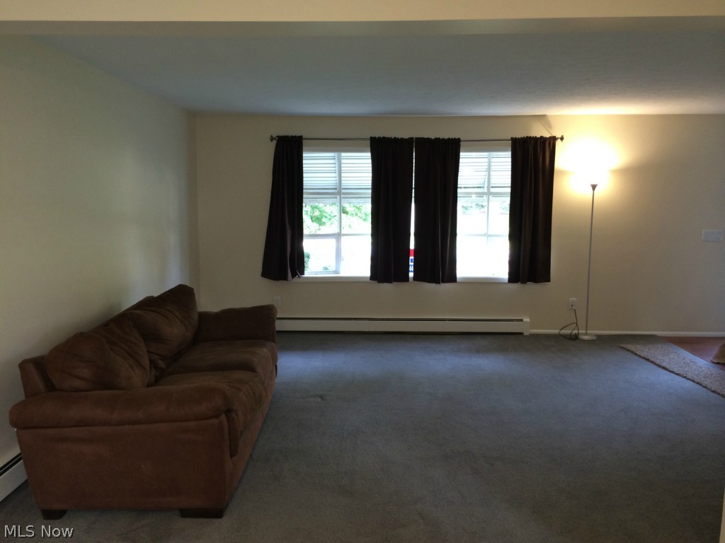 Hart Place Condos 02 - Residential