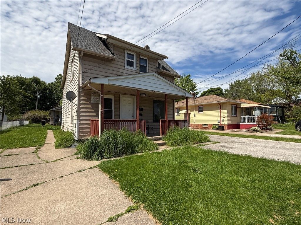 Photo of 3834 Bosworth Road, Cleveland, OH 44111 (MLS # 5210622)