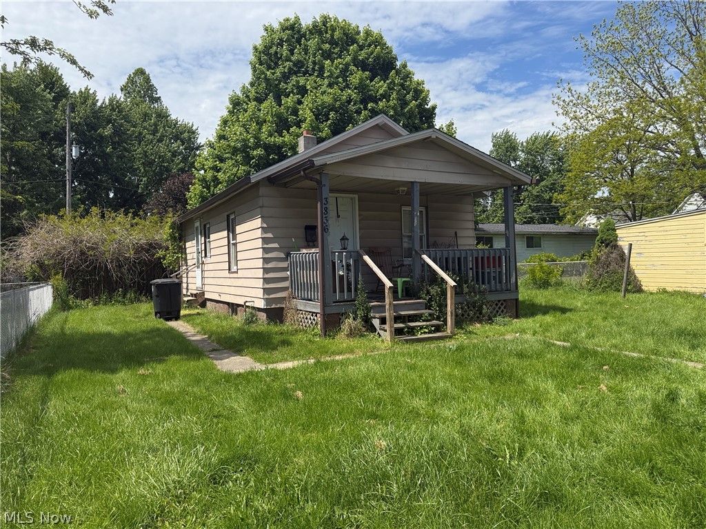 Photo of 3834 Bosworth Road, Cleveland, OH 44111 (MLS # 5210622)