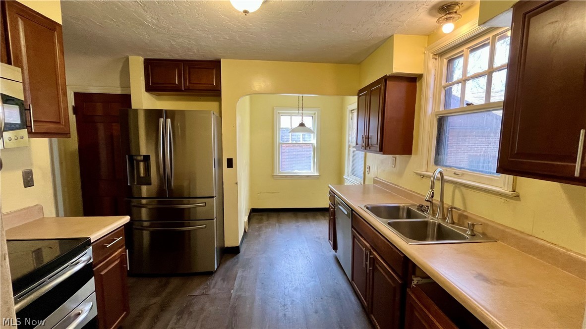 Crown Point - Residential