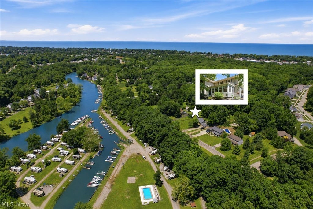 Photo of 1105 Vermilion Road, Vermilion, OH 44089 (MLS # 5222048)