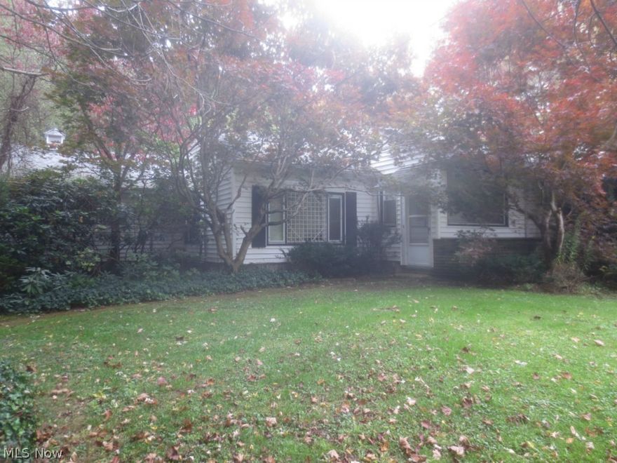 To settle the Estate of Arlene Phipps Popelka,  Geauga Co Probate Case No. 14 PE 000360, this 3 bedroom ranch house with full basement, 2 car attached garage on one acre, will be sold at public auction on Tuesday, November 18th, 2014 at 1pm. There are 3 more parcels totaling 2 additional acres which are adjoining the subject property which will also be included in the auction, but may be offered separately if there is interest.  The house has a newer shingle roof, a large 24' x 24' attached garage.  The lot is heavily wooded with mature trees. There is a 20' x 45' chain link fenced dog run attached to the house. The house and 1 acre can be purchased prior to auction day for a Buy It Now price of $130,000  plus a 10% Buyers Premium for a contract price of $143,000, $10,000 down payment, balance due at closing within 30 days.