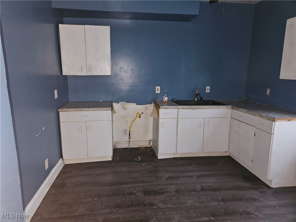 Cottage Hm Sub/Morison & Massi - Residential Lease