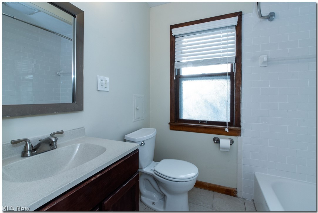 Nann Linn - Residential