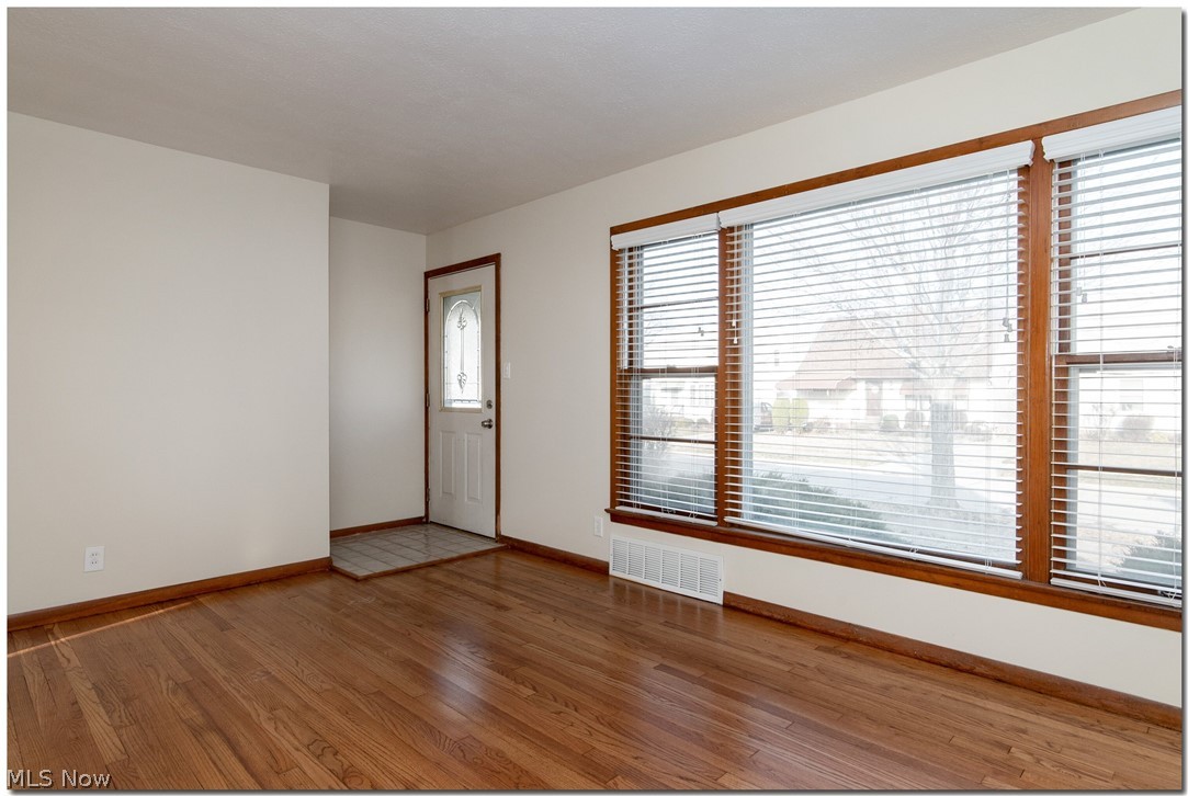 Nann Linn - Residential