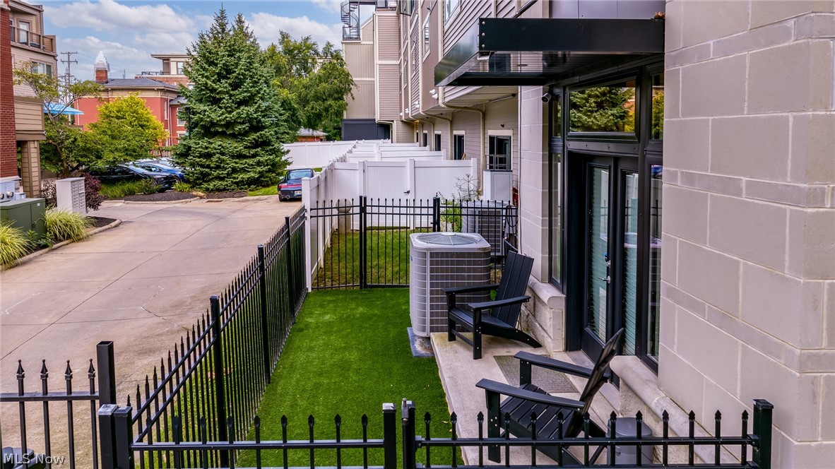 The Vine - Residential