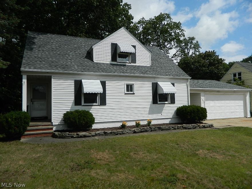 Three bedroom cape cod with rear deck.  Back yard overlooks private wooded area and Stickney Creek.  Two bedrooms down with updated full bath, Eat-in kitchen with new dishwasher and garbage disposal.   Hardwood floors on first floor.  Upstairs master suite with full bath and new carpet. Fresh paint throughout,
There's newer A/C and a brand new roof for peace of mind.  What's best is it is available for immediate possession. Move in and make this your home.