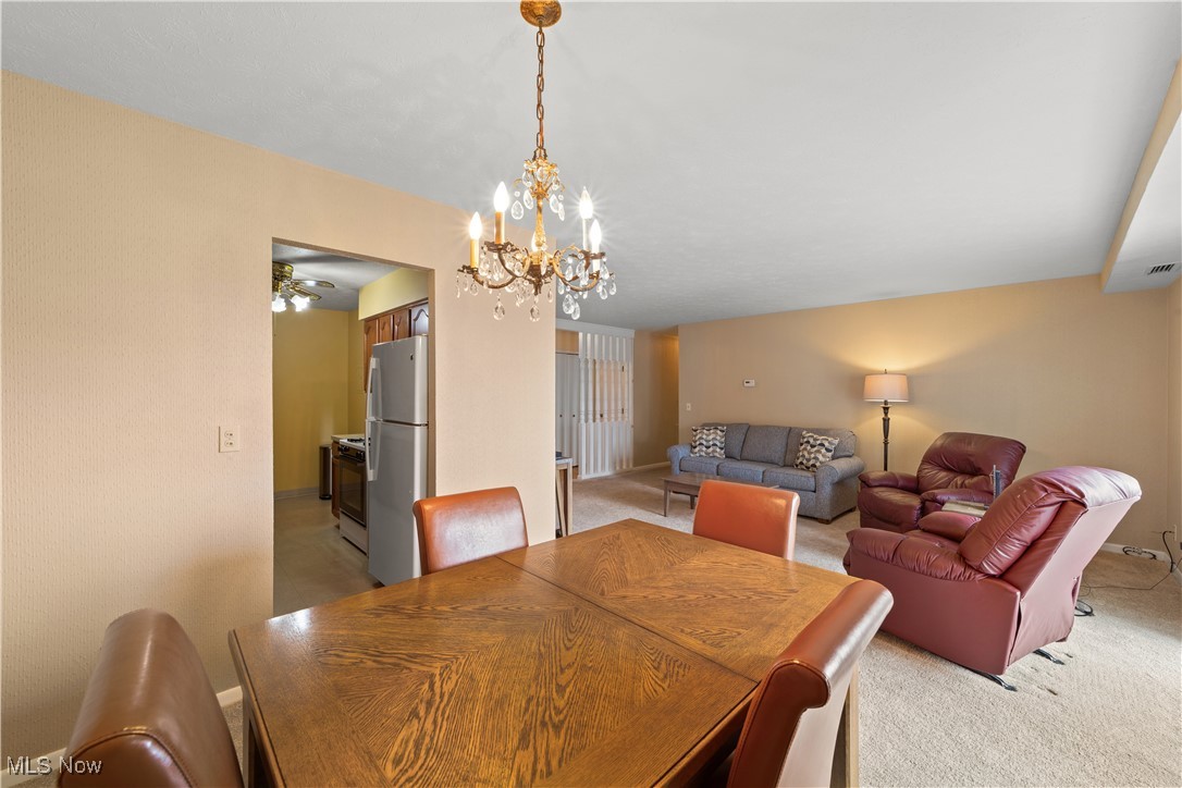 Acacia/Green Condo - Residential