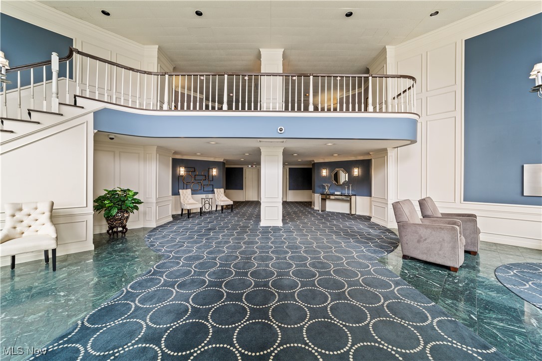 Acacia/Green Condo - Residential