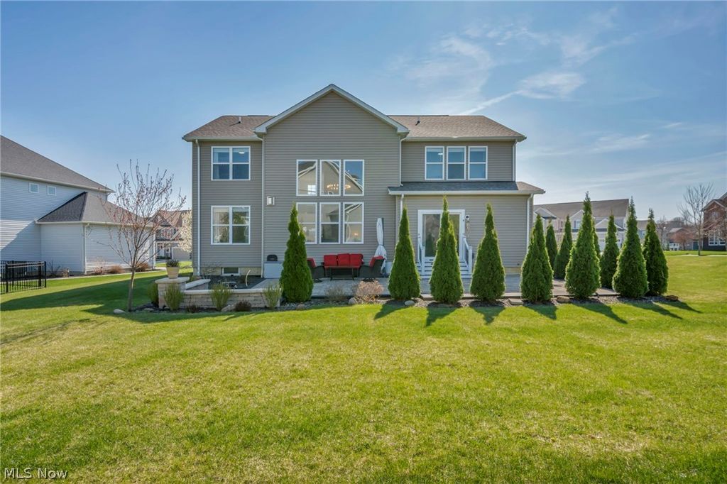 Photo of 5250 Duxbury Drive, Copley, OH 44321 (MLS # 5200158)