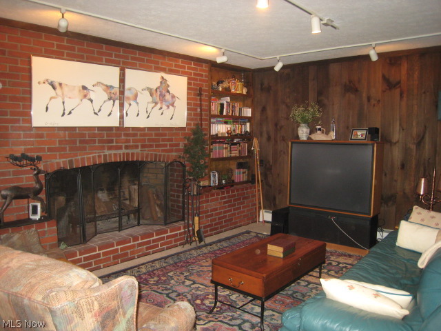 Silver Lake Estates - Residential