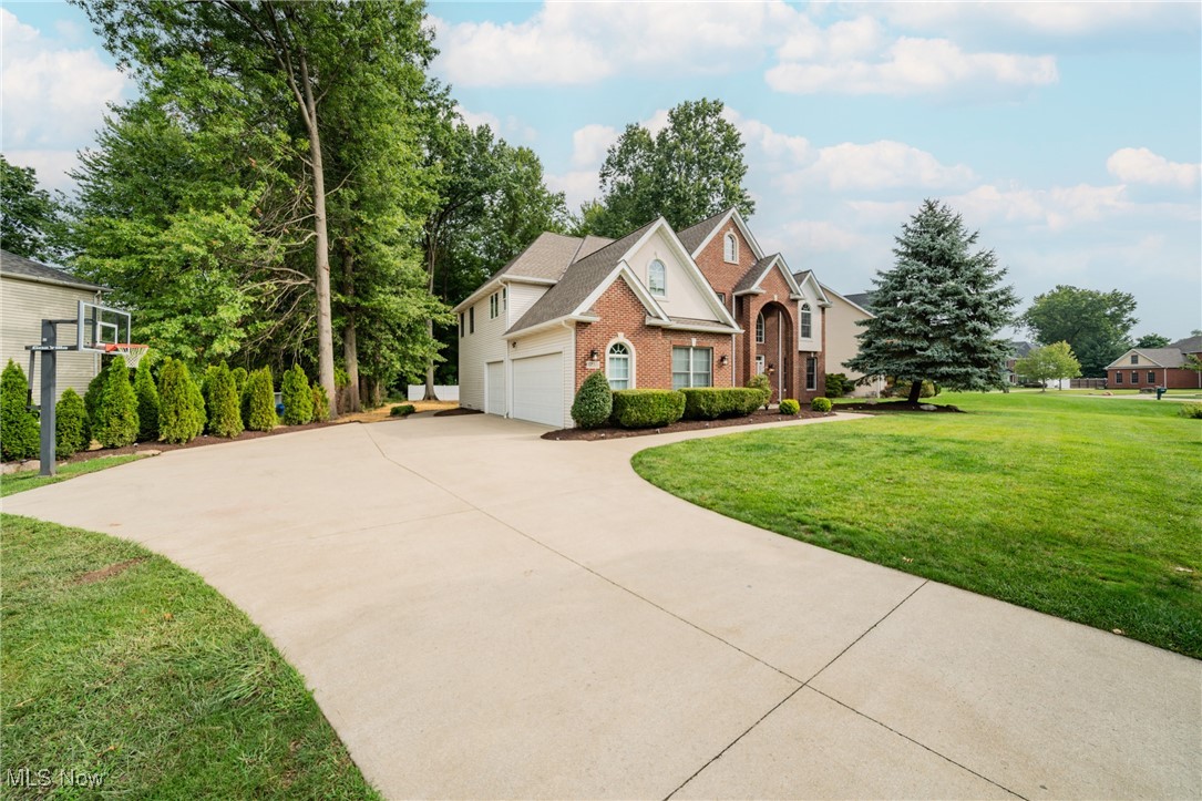 25832 Iris Court, Westlake, Ohio image 3