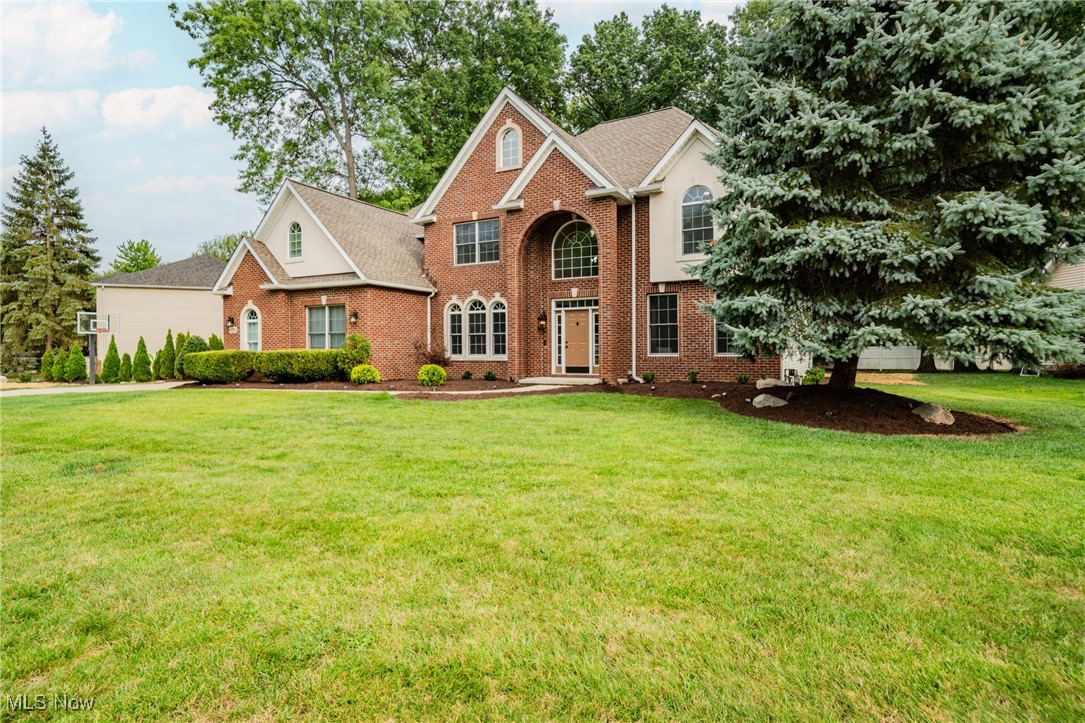 25832 Iris Court, Westlake, Ohio image 2