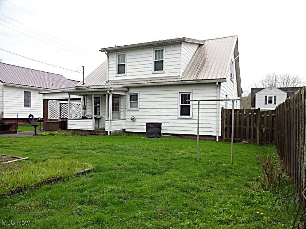 210 Third Street, Spencer, West Virginia image 4