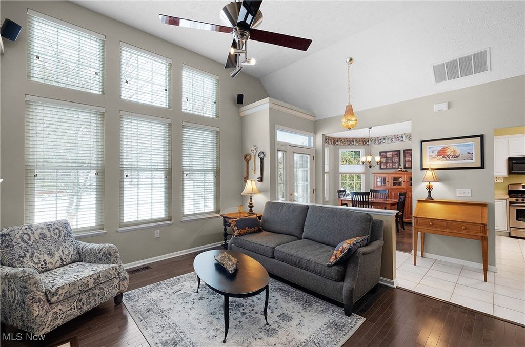 Photo of 2492 Crimson Drive, Westlake, OH 44145 (MLS # 5175621)